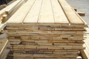 Controale la firme din domeniul lemnului, soldate cu 139 de amenzi