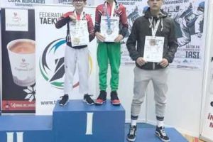 Reprezentanţii Revolution Academy Alba – trei medalii la Cupa României de taekwondo WT