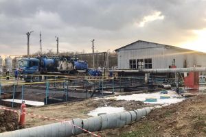 Incendiul de la depozitul de ţiţei din Petreu, provocat de un sudor care nu a luat măsuri de precauţie. Garda de Mediu Bihor a declanşat un control