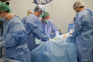 Replantare de degete la un copil de 7 ani, la Spitalul de Urgenţă din Târgu-Mureş!