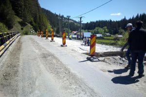 Au început lucrările şi la ultimul tronson al DN 18 Suceava-Maramureş