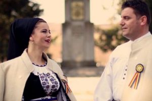 Târgu-Mureş: Spectacol folcloric de Ziua Naţională a României