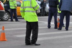 Atenţie la copii! Un adolescent a fost lovit pe trecerea de pietoni, în Oradea, un altul, care circula pe bicicletă, a fost acroşat în Girişu Negru