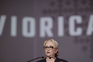 VIDEO Viorica Dăncilă, mesaj pentru Iohannis: 'Îl vor suspenda românii pe 24 noiembrie. Luni voi fi preşedintele României'