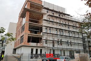 FOTOGALERIE. Noua clădire a Prefecturii Satu Mare, realizată în proporţie de 70%