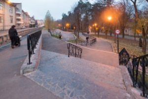 Noi balustrade în Parcul Central