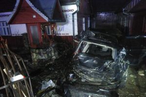 FOTO Accident şocant! Un tânăr a murit, ia altul este în stare gravă după ce s-au răsturnat cu maşina