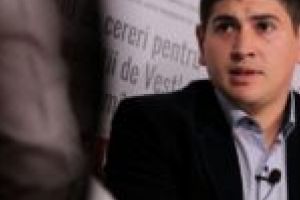 Mocioalcă, Taguban, Chisăliţă, Vela, daţi afară de pe scena politică de Plujar şi Toma!