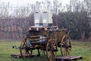 Cum masoara Dobre poluarea din Ploiesti? Cu caruta...