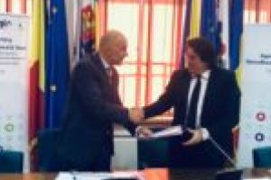 Se investeşte în familiile din cartierul Ronaţ – un nou centru multifuncţional le vine în ajutor!