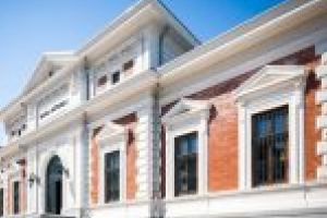 „Să vorbim despre bani şi bănci” la Colegiul Naţional „Fraţii Buzeşti” din Craiova