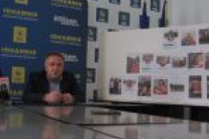 Liberalii spun că PSD a mai construit, totuşi, câte ceva, pe perioada ultimei guvernări. Gâdăr a descoperit o adevărată „piramidă social-democrată”, în organigrama ISJ Dolj