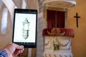 Biserica fortificată din Cincşor, prezentată cu ajutorul unei aplicaţii-ghid multimedia