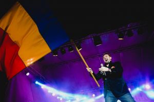 Ziua Naţională a României, celebrată la Arad!Artişti ÎNDRĂGIȚI vor urca pe scenă