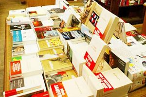 „Luna cărţii la sate”