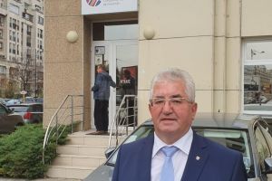 Ion Lungu: „Au fost făcuţi paşi concreţi pentru realizarea Sălii Polivalente de 5. ...
