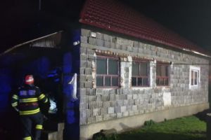 Au rămas fără mobilă şi televizor