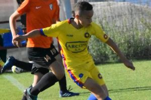 Pas cu pas spre performanţă. Luca, de la Kinder Târgovişte la Naţională.