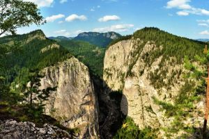 Cele 5 lucruri pe care să le faci atunci când vizitezi regiunea Neamţ