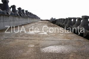 A fost emis un act de urbanism: Digul de larg pentru acostare nave, amenajat de Gazpromneft Marine Bunker Balkan
