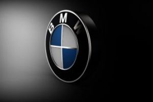 BMW a comandat celule de baterii electrice in valoare de peste 10 miliarde euro