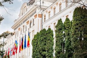 Adunarea Generală a Asociaţiei Directorilor Generali Administrativi, găzduită de UMFST Târgu-Mureş