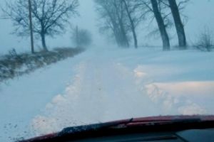 VIDEO Iarna îşi întră în drepturi în România! Locul unde stratul de zăpadă a atins 22 de centimetri
