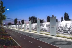 Anuntul viceprimarului Cristi Ganea: Gardurile din Ploieşti, transformate în opere de artă | FOTO