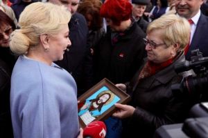 PSD: “Votând cu inima, vom da României un preşedinte al implicării, reformei, interesului public şi transparenţei” (P)