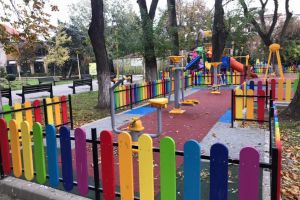 Locuri de joaca din Constanta, reabilitate si modernizate de SC Confort Urban SRL (galerie foto)
