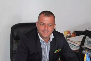 Cristi Barbu explică modul în care nu îşi doreşte să arate “preşedintele meu”