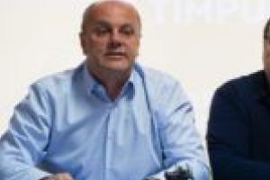 „După toate, vii şi pozezi în fata morgana. Nu cred că este onest şi civilizat!”