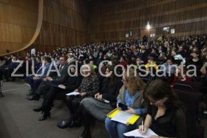Festivitatea de premiere, gazduita de Colegiul National de Arte Regina Maria“ - Zece elevi din Constanta, finalistii concursului Dobrogea de azi, privind spre viitor“ (galerie foto)