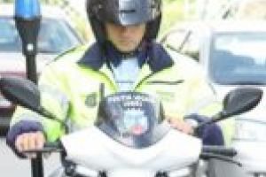 Adio, bani de sărbători! Poliţa Locală a umplut carnetul de amenzi pentru gunoaie abandonate, rable părăsite şi parcări ilegale