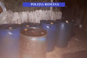 Perchezitii la Constanta si Calarasi: Politistii au verificat operatiunile cu combustibil naval