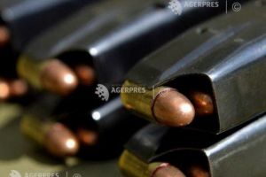 Încărcător cu cartuşe, similar celui dispărut de la Serviciul pentru Acţiuni Speciale a IPJ Mureş, găsit la Reghin