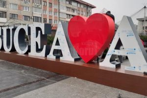 Logo-ul „Iubesc Suceava”, a fost amplasat în centrul oraşului