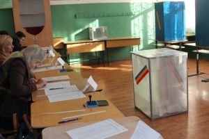 Dezinteres total pentru turul 2. In mai multe judete din tara oamenii n-au iesit la vot