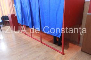 Alegeri prezidentiale 2019: Tragedie intr-o sectie de votare! Un barbat a murit  