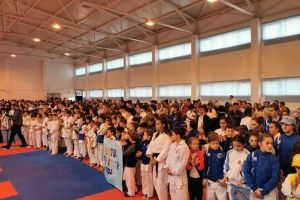 35 de medalii la Concursul National Școlar & Cupa Shorin Ryu