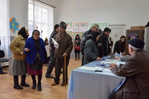 Tinerii sătmăreni, marii absenţi de la urne! Judeţul Satu Mare, codaş la vot