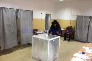 Alegeri prezidenţiale: Prezenţa la vot în judeţul Botoşani, până la ora 15.00