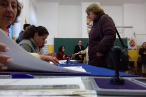 Prezenţa la vot la ora 19.00 – Sibiul se apropie de un nou record la urne