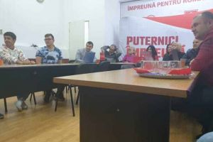 LIVE VIDEO| ALEGERI PREZIDENȚIALE 2019: Atmosferă DEZOLANTĂ la sediul PSD Alba. Nici de data asta nu va fi preşedinte social democrat