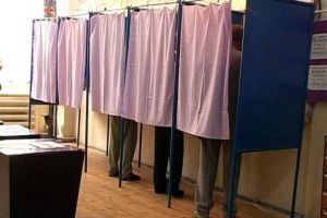 Focuri de armă, alegători morţi, alcoolici, bătăi: Incidentele turului 2 al alegerilor prezidenţiale