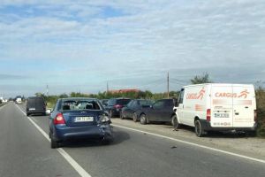 FOTO. Accident în lanţ pe Careiului. 5 maşini avariate!
