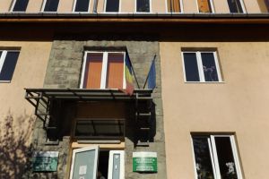 Mai lucrează cineva la Casa Judeţeană de Pensii Haghita?