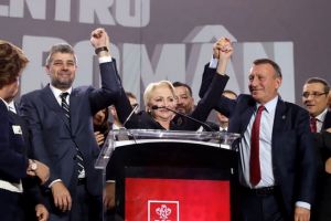 Criză în PSD: După noaptea feţelor lungi, urmează zilele cuţitelor lungi. Mai mulţi lideri s-ar pregăti s-o debarce pe Viorica Dăncilă de la şefia partidului