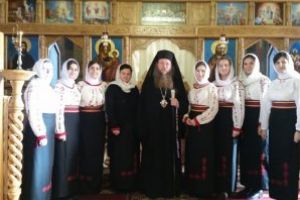 Sub semnul bogăţiei sufleteşti.          P. S. Andrei la Parohia „Pogorârea Duhului Sfânt” din Târgu Secuiesc 