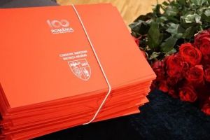 CJ: Stimulente financiare pentru 217 elevi şi 157 de profesori. Lista acestora